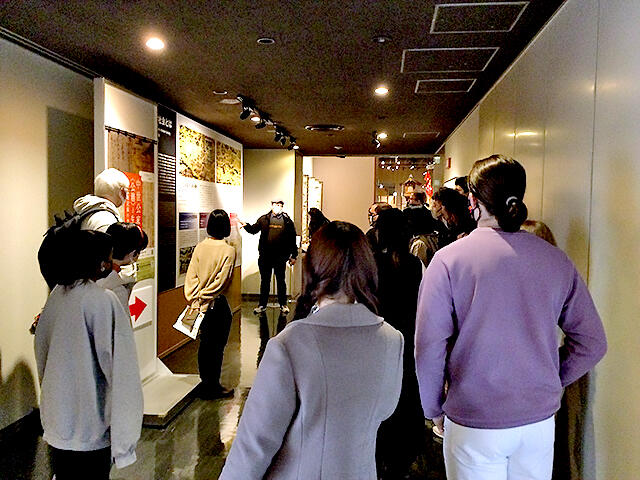 Professional Studies at the National Museum of Japanese History 08